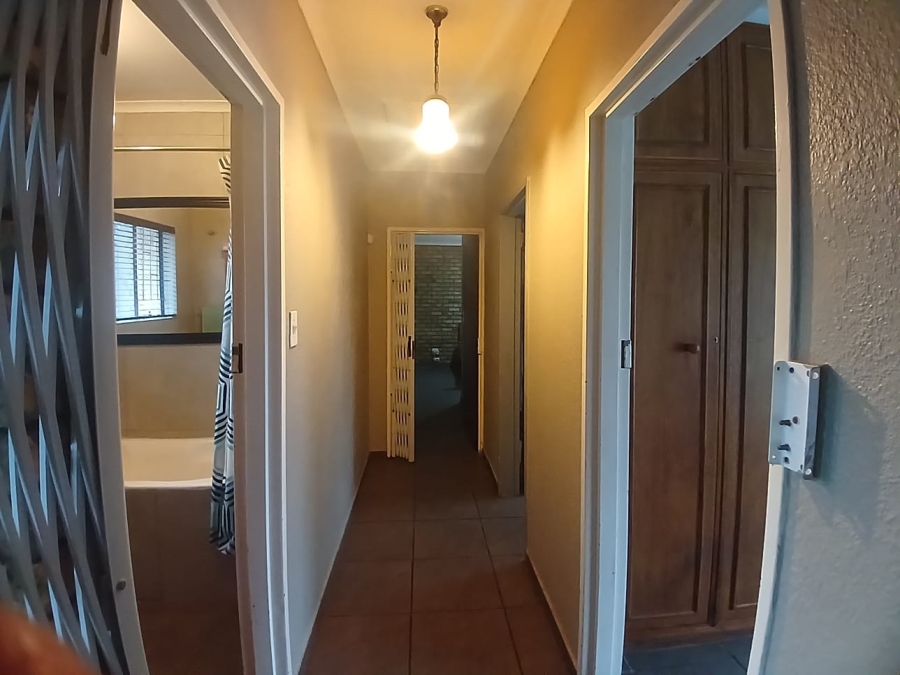 3 Bedroom Property for Sale in Lourenspark North West